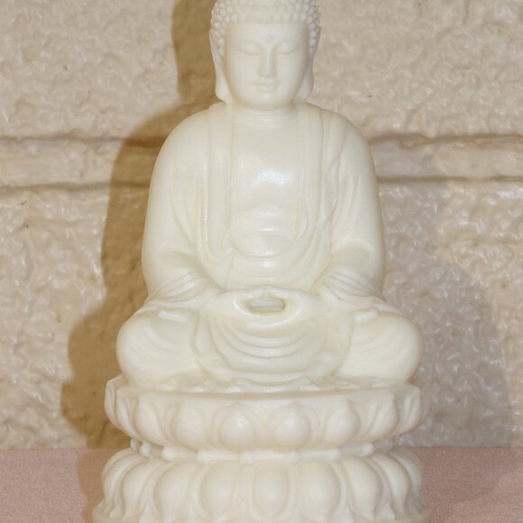 SHAKYAMUNI BUDDHA WHITE STATUE-Dhyana Samadhi-Resin-4.5"-Meditation-Mudra New - Picture 9 of 14